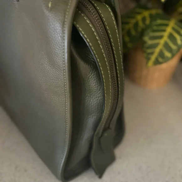 Rogue 36 With Colorblock Snakeskin Detail - Picture 6 of 16